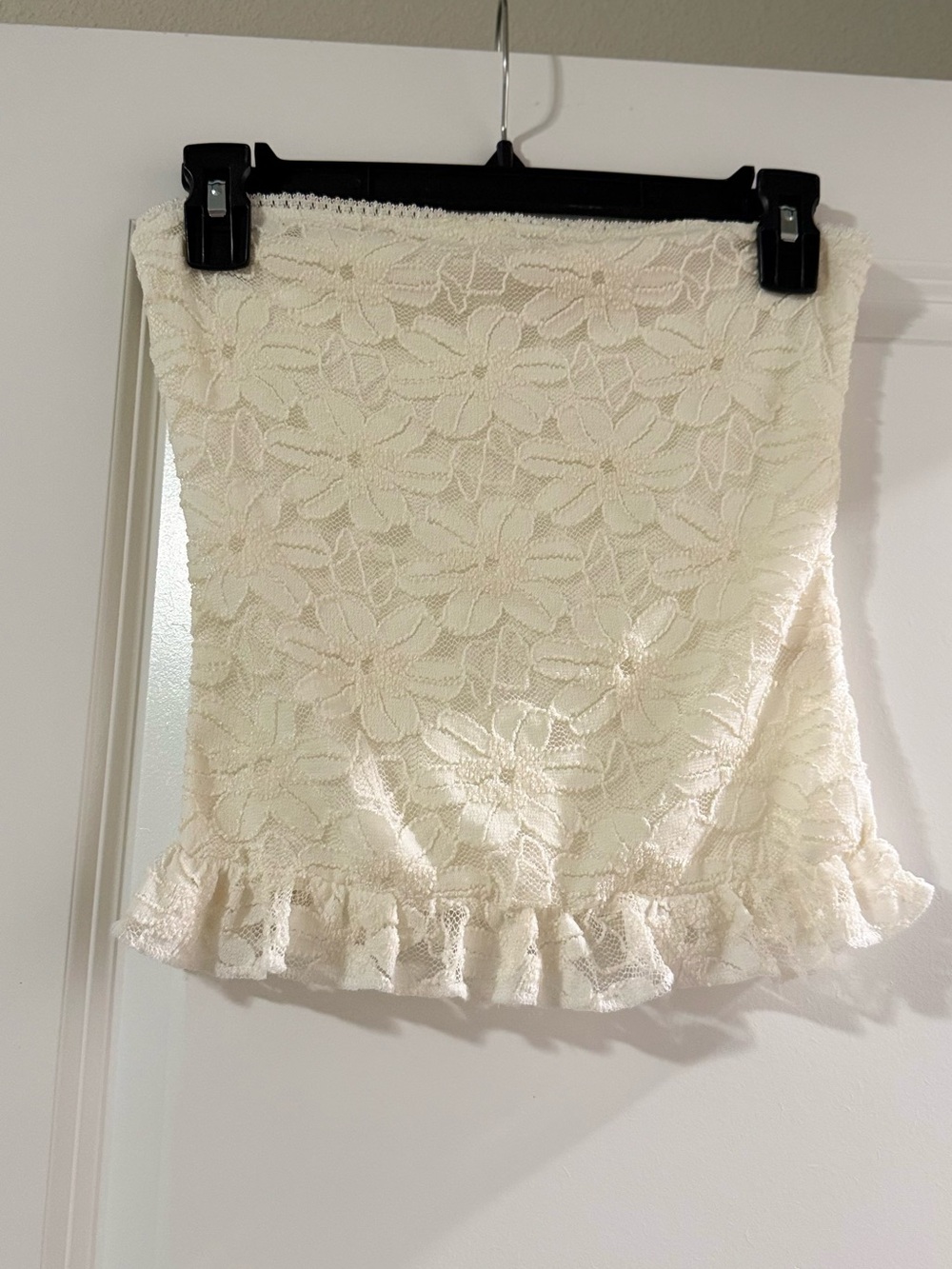 Cream Lace Ruffle-Hem Crop Top